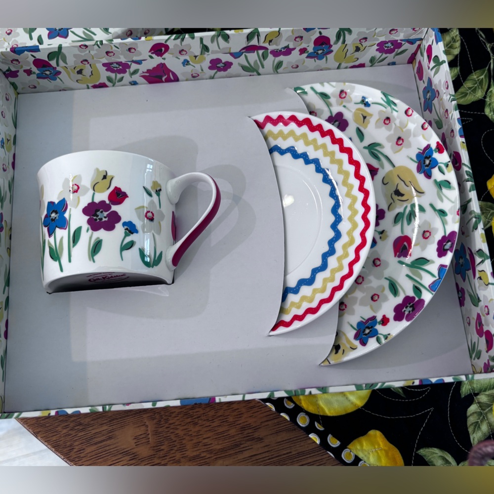 Cath Kidston White and Red Floral Mug set
